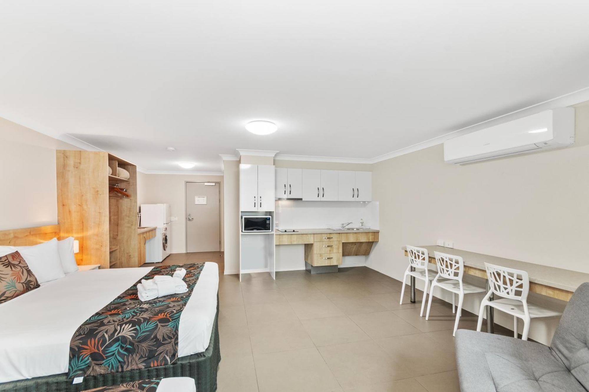 Castle Crest Motel Townsville Extérieur photo