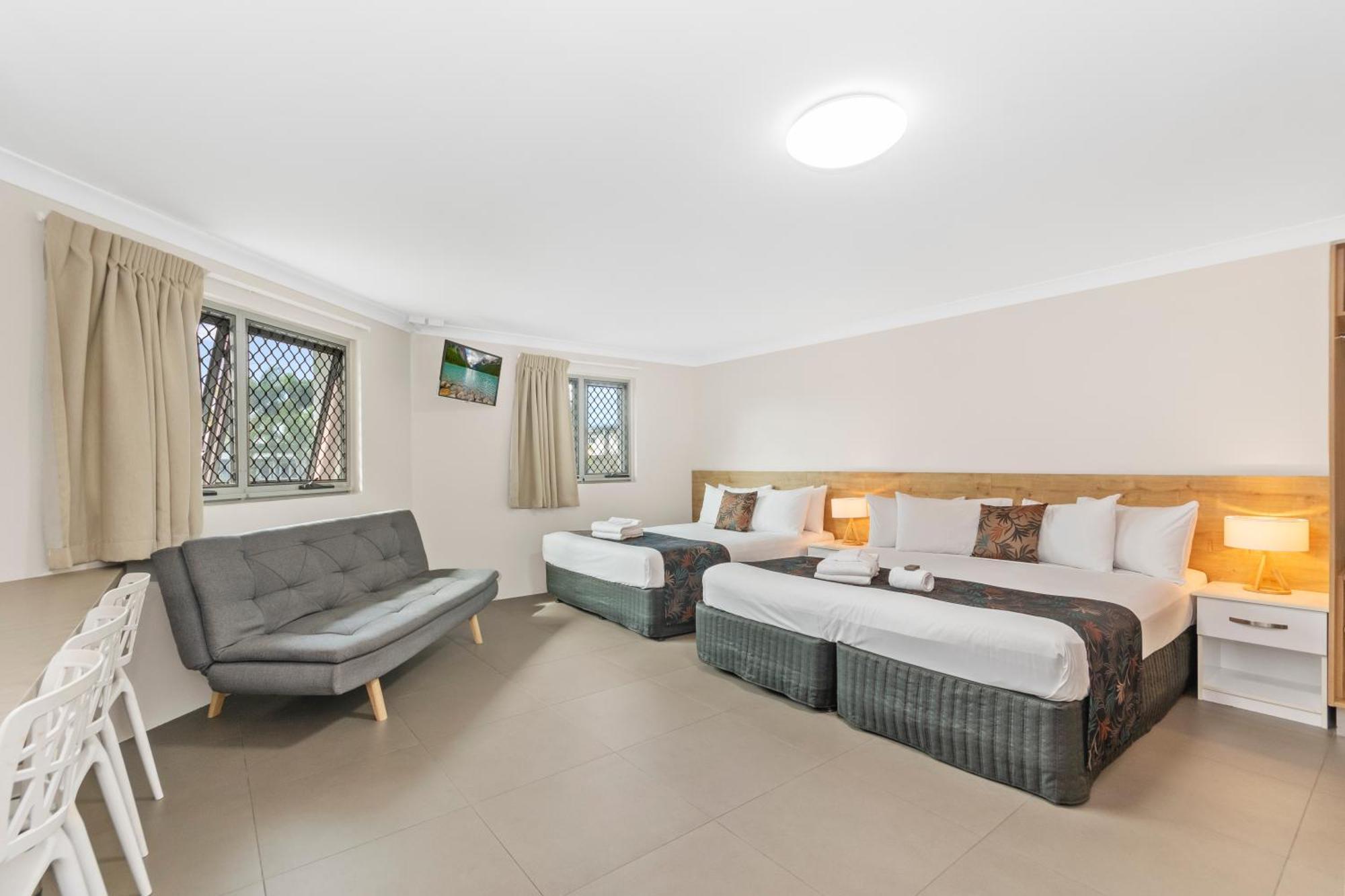 Castle Crest Motel Townsville Extérieur photo
