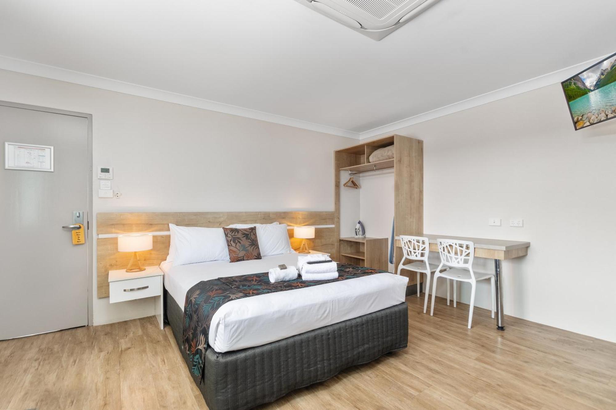 Castle Crest Motel Townsville Extérieur photo