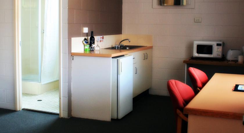 Castle Crest Motel Townsville Extérieur photo